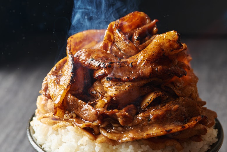 炭火焼き豚丼 ポークファイター 大盛ジム