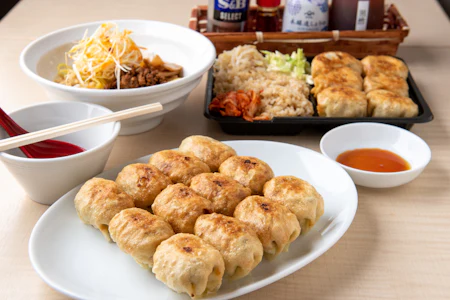 餃子の花は咲く 荻窪店 Chompy チョンピー 餃子の花は咲く 荻窪店 Chompy チョンピー