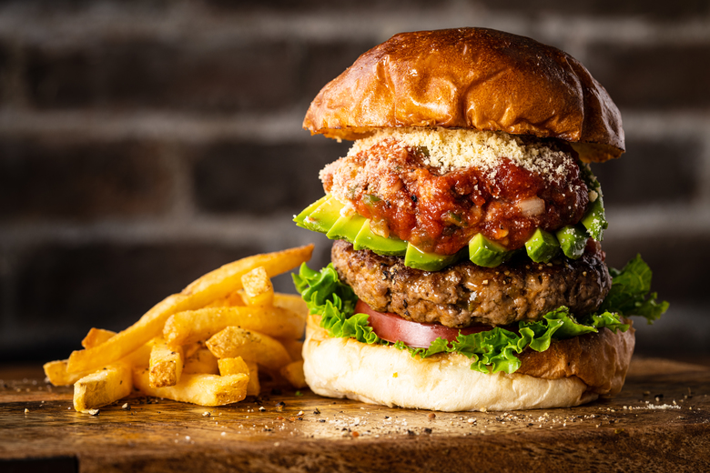 Eight Burger S Tokyo Chompy チョンピー 国内発の新しいフードデリバリー