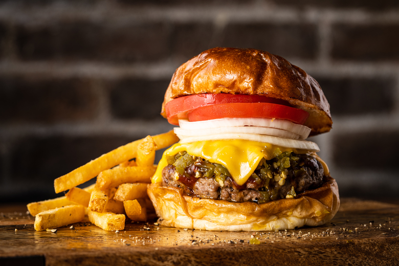 Eight Burger S Tokyo Chompy チョンピー 国内発の新しいフードデリバリー