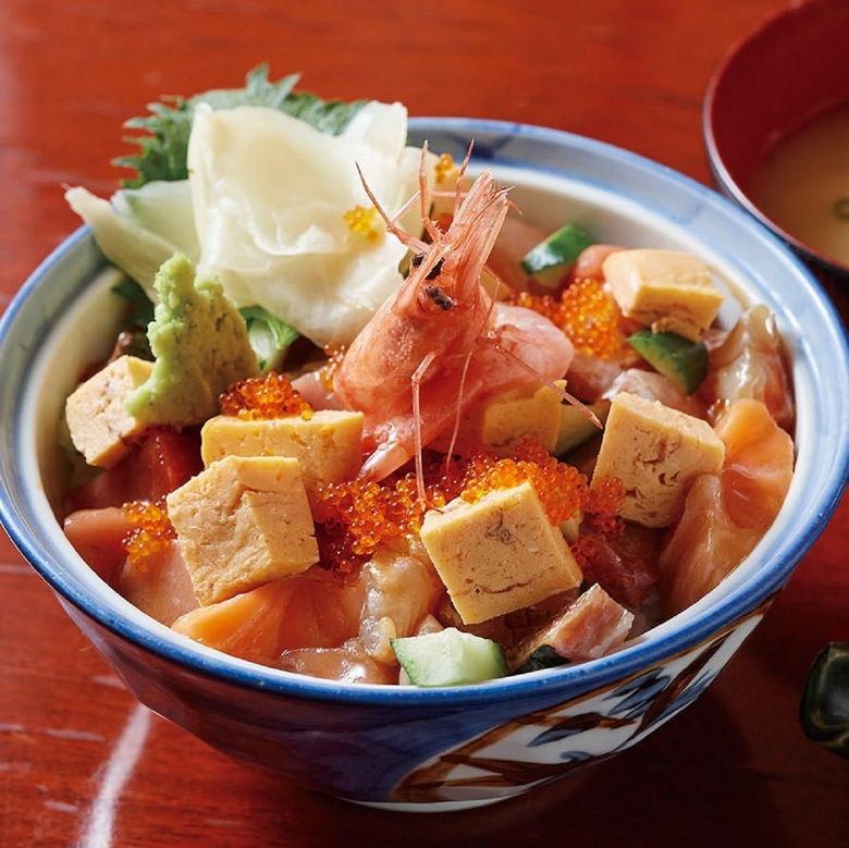 大漁市場 魚ます 池袋店  Chompy(チョンピー) 国内発の新しいフード 